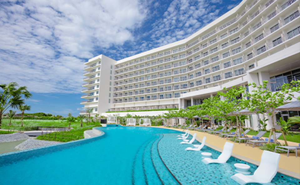 Hilton Okinawa Sesoko Resort and The Beach Resort Sesoko (Hilton Club)