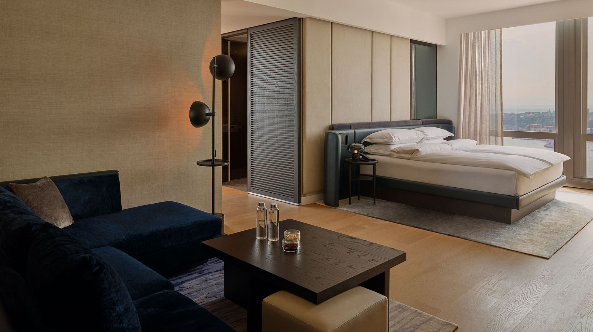 エクイノックス・ホテル