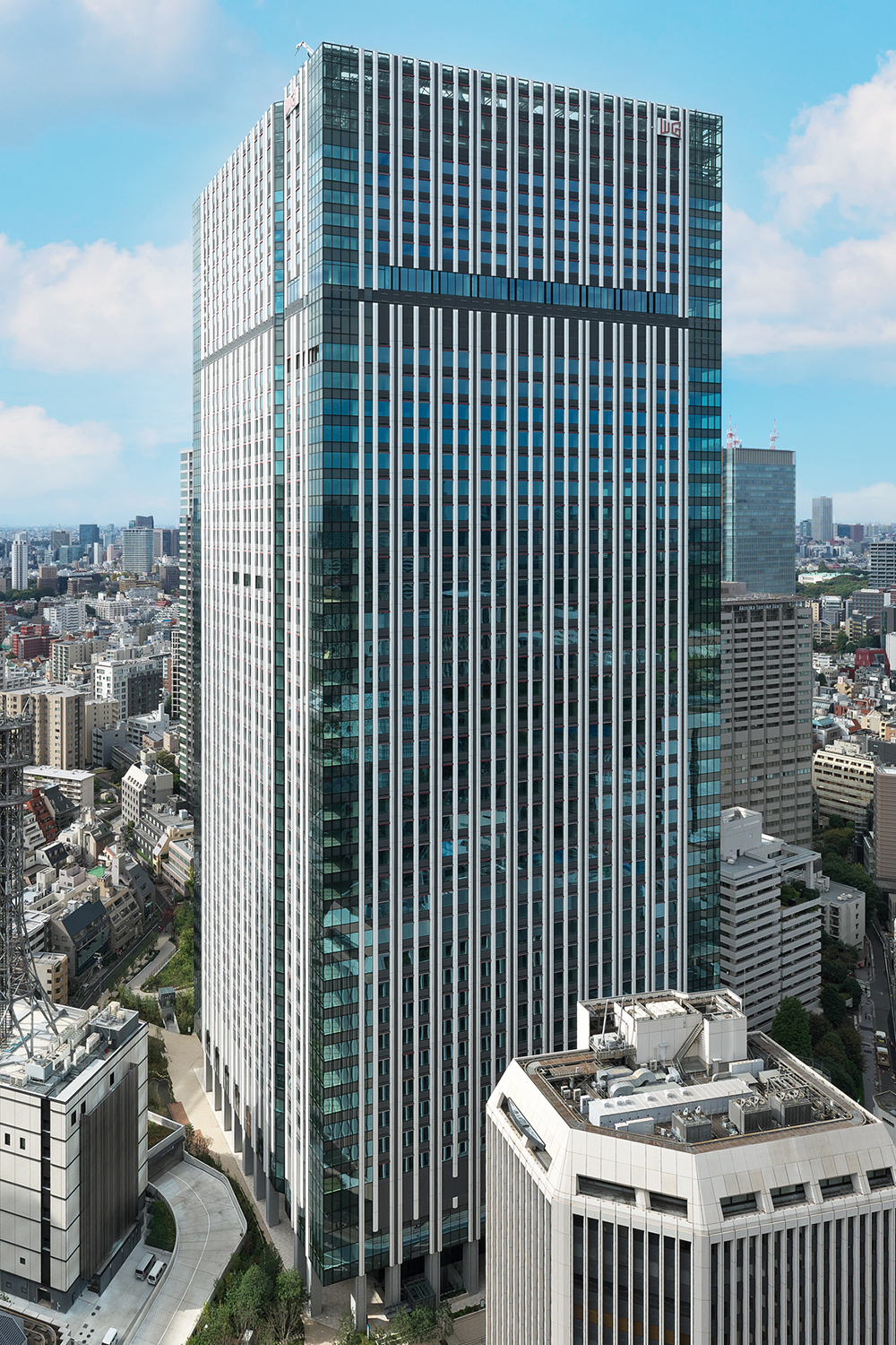 赤坂トラストタワー 外観